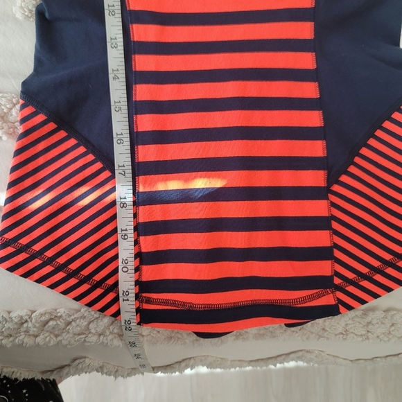 LULULEMON Work It Out Tank size 4 - Picture 16 of 17